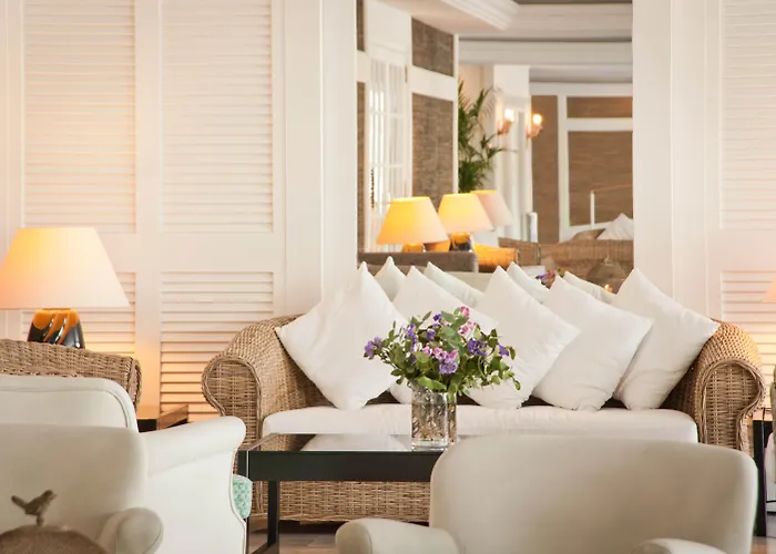 Augusta Club & Spa - Adults Only
